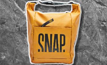Grote gele pofzak van het merk SNAP