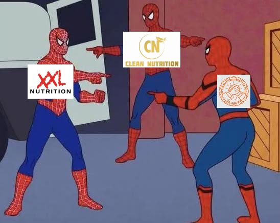 3 Spidermans die naar elkaar wijzen, maar op iedere spiderman is een logo van een Nederlands sportsupplementen merk geplakt