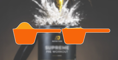 Twee maatschepjes met een verschillende hoeveelheid pre-workout