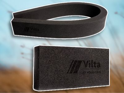 Zwarte rubberen yoga strip met logo van het merk Vilta
