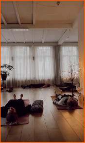 Binnenkant van de Zenzo Yoga studio
